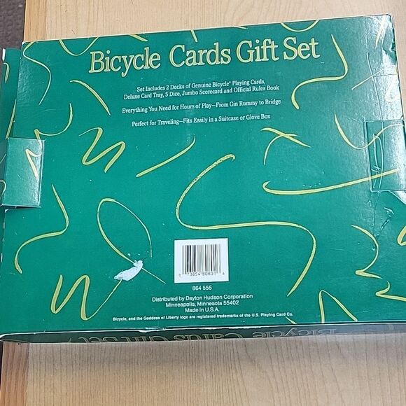 Bicycle Cards Gift Set - Picture 10 of 11